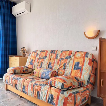 4 Pers, Climatise, Parking, A Pied - - Fr-1-251-509 Apartment Le Lavandou